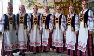 Народный ансамбль народной песни светач 1