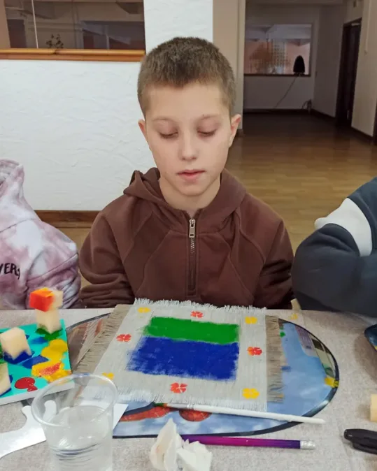 Фото — маляванка на ладошке